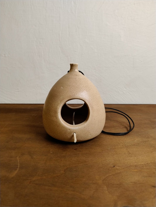 Fuglemater med sittepinne